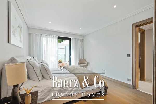 photo 24 Amazing Penthouse with Sea and Mountain view