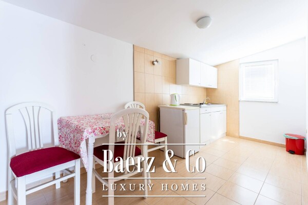 photo 7 Drvenik, Makarska Riviera - multi-apartment house in the first row to the sea