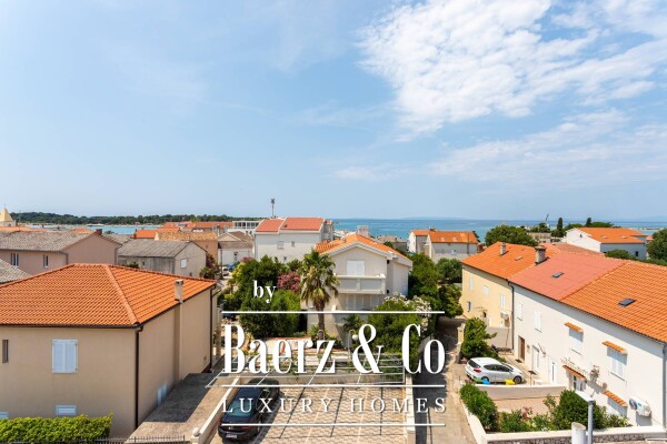 photo 13 Novalja, house with 10 apartments near the center with a sea view