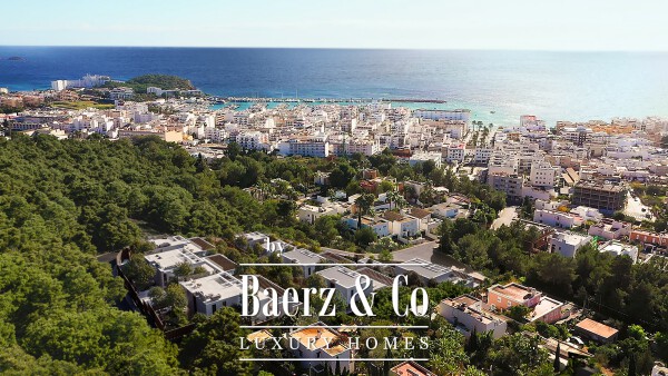 photo 5 8 luxury villas on the top of Santa Eulalia town