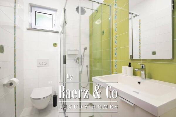 photo 12 Istria, Banjole, beautiful villa NKP 277 m2 on a large garden, 300 m from the sea