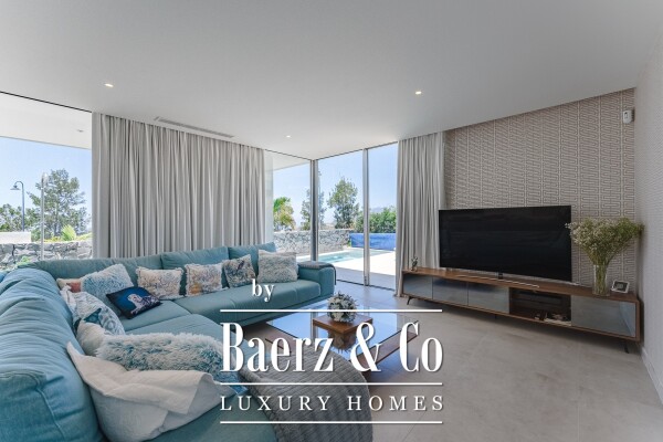 photo 5 Prestige & Profit: Exclusive Abama Villa with Full Rental Rights