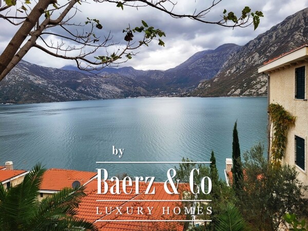 photo 1 Three Bedroom Apartment in Kotor with Seaview