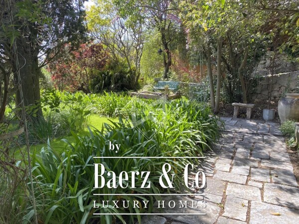 photo 8 Exceptional perfumer's residence