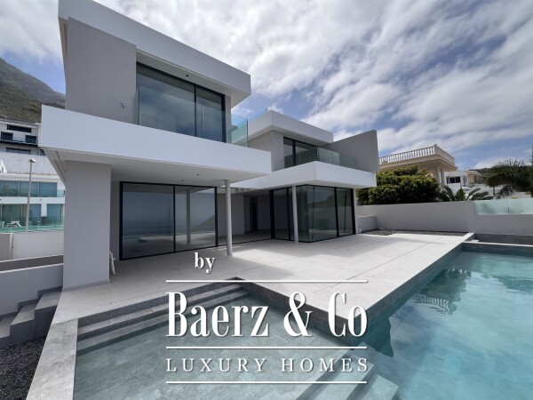 photo 24 Exclusive Contemporary Villa with Breathtaking Views