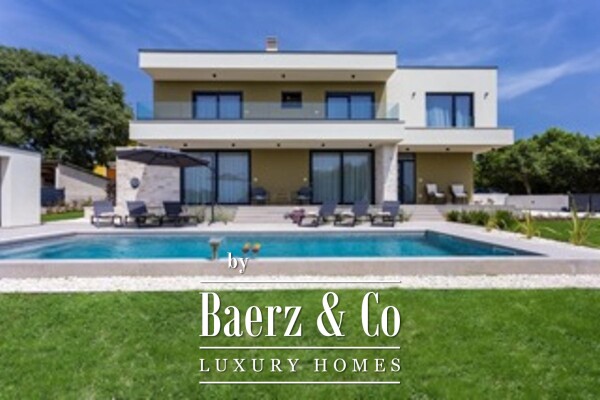 photo 3 Istria, Smoljanci - quality and modern detached house, 208 m², heated swimming pool 40 m²