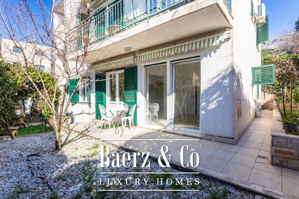 photo 17 Podstrana, house with four apartments, 340m2