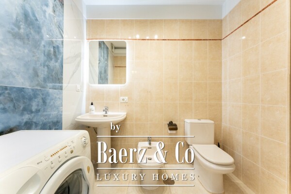 photo 31 Elegant bungalow in prestigious area.