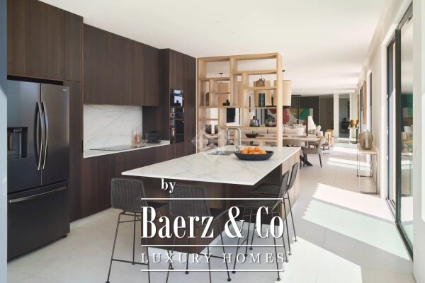 photo 11 Superb contemporary villa with panoramic sea view