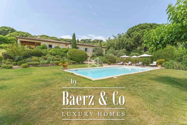 photo 8 Gigaro Beach on foot – elegant Provençal villa