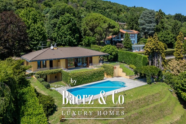 photo 1 Lesa, Novara