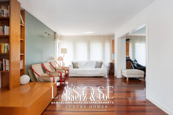 photo 7 Barcelona, Les Tres Torres