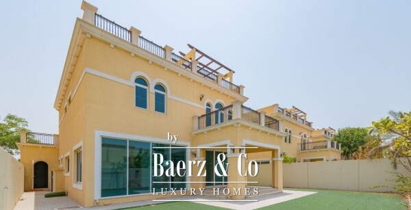 photo 1 Elegant 4-Bedroom Nova Villa for Sale in Jumeirah Park