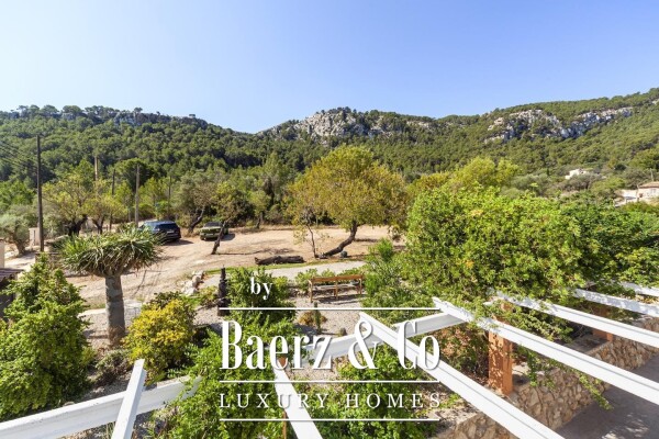 photo 3 Mallorcan finca with character and pool in S’Arracó