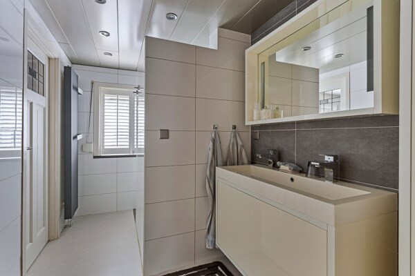 photo 4 Overstraat 40