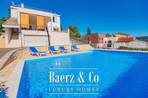 photo 20 Šibenik, Žaborić, beautiful house with a swimming pool and panoramic sea view, 438 m²