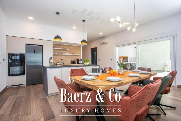 photo 8 Dugi rat, Jesenice, modern newly built villa with panoramic views