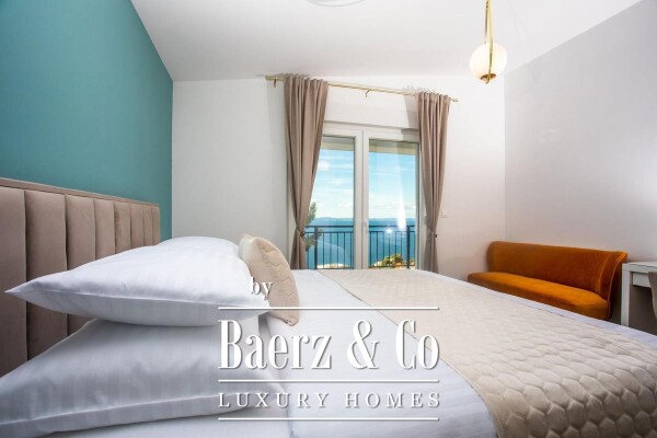 photo 16 Dugi rat, Jesenice, modern newly built villa with panoramic views