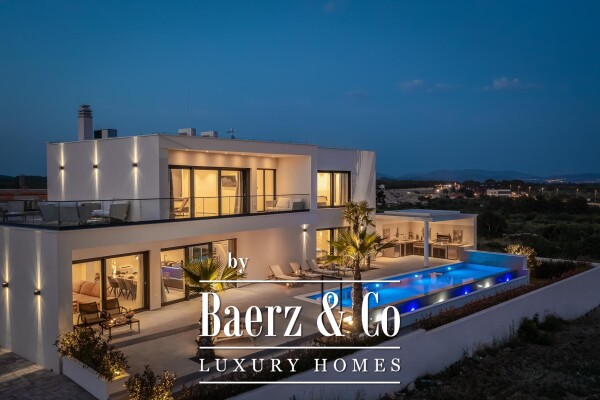 photo 1 Vodice, modern villa with a swimming pool and sea view, 332.92 m²