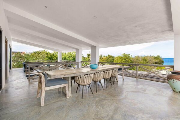 photo 3 Villa Vista Alegre – Luxury Living with Ocean Views