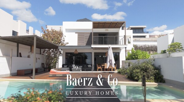 photo 3 Villa exclusiva en venta en El Madroñal, Costa Adeje