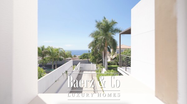 photo 14 Villa exclusiva en venta en El Madroñal, Costa Adeje