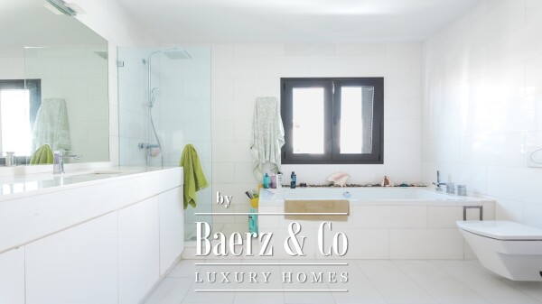 photo 25 Villa exclusiva en venta en El Madroñal, Costa Adeje