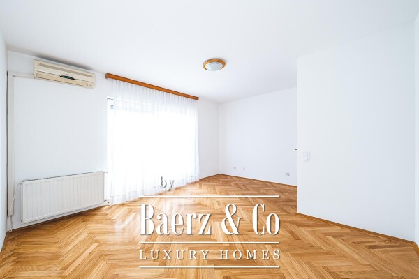photo 13 Zagreb, Gračani, beautiful three-storey five-bedroom apartment with a garden, 278.66 m²