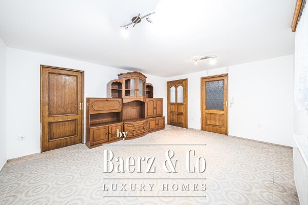 photo 17 Zagreb, Gračani, beautiful three-storey five-bedroom apartment with a garden, 278.66 m²