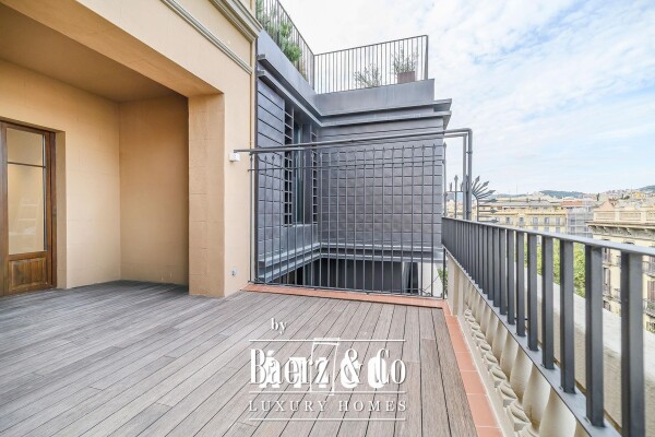 photo 2 Penthouse for sale in Dreta de l'Eixample