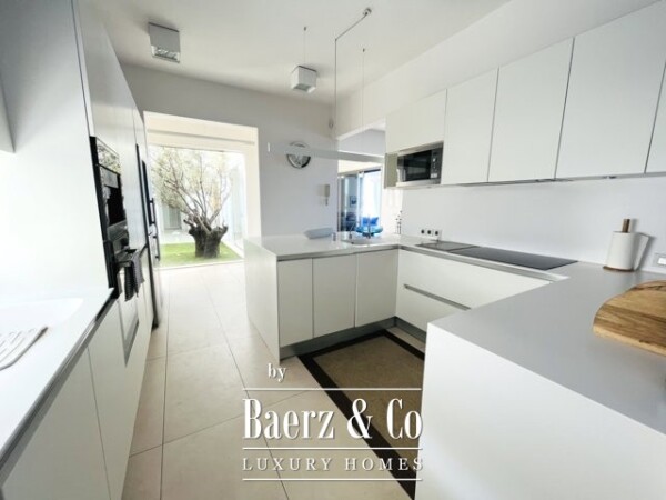 photo 3 Mediterranean style villa in Tenerife