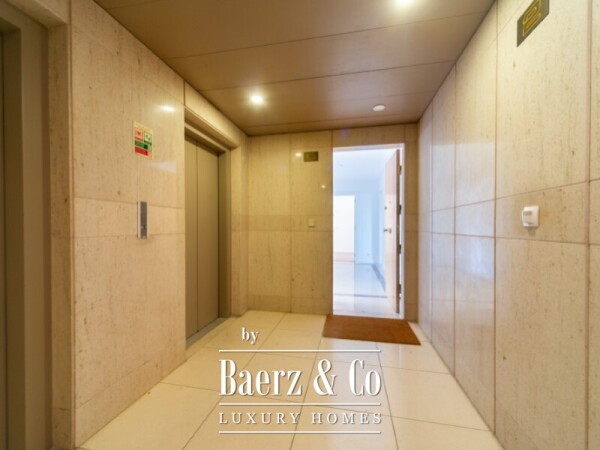 photo 25 T3 with large balconies in condominium with swimming pool