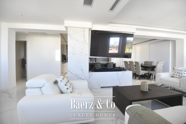 photo 3 Zadar, Zaton, spectacular four-bedroom apartment by the sea