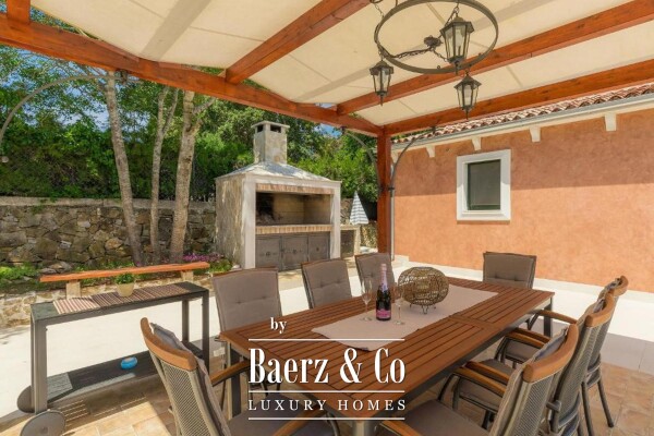 photo 33 Istria, Rovinj, a beautiful house on a large plot with a guest house and a swimming pool