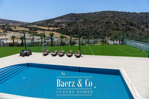 photo 7 Luxury Villa in Limassol