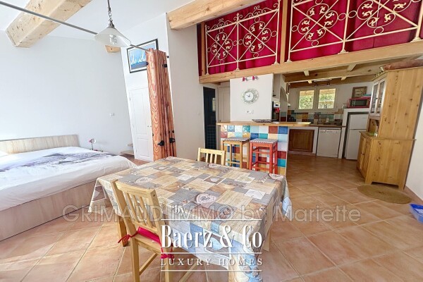 photo 14 La Garde-Freinet, France