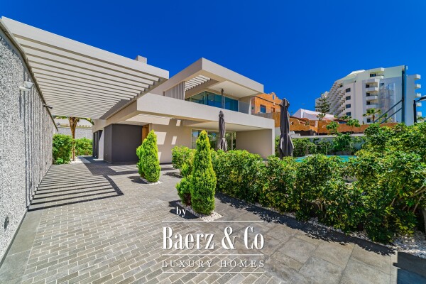 photo 19 Amazing villa by the ocean