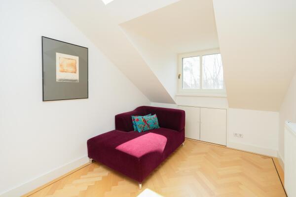 photo 16 Hezelstraat 17