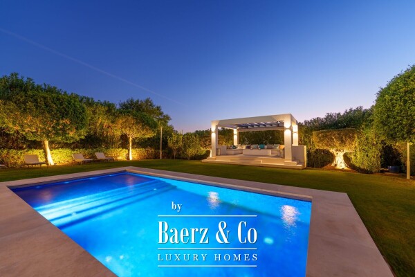 photo 10 Villa - Nueva Andalucia - Marbella - Ref: 8701