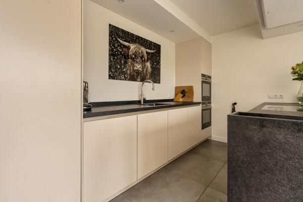photo 11 Graaf Aelbrechtlaan 76