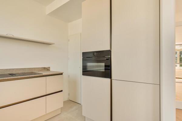 photo 15 Tweede Helmersstraat 8 3